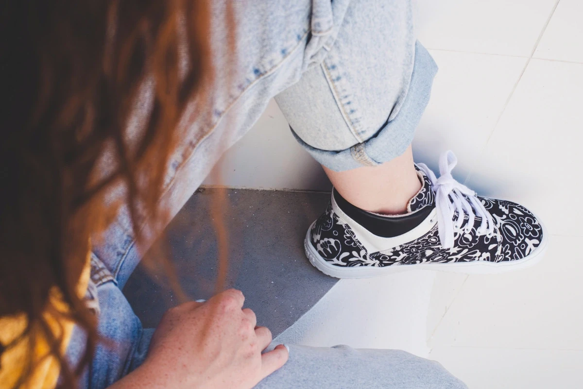 Босоногие ботинки Sambas the bambas Original Luna — чёрно-белые, фото 5